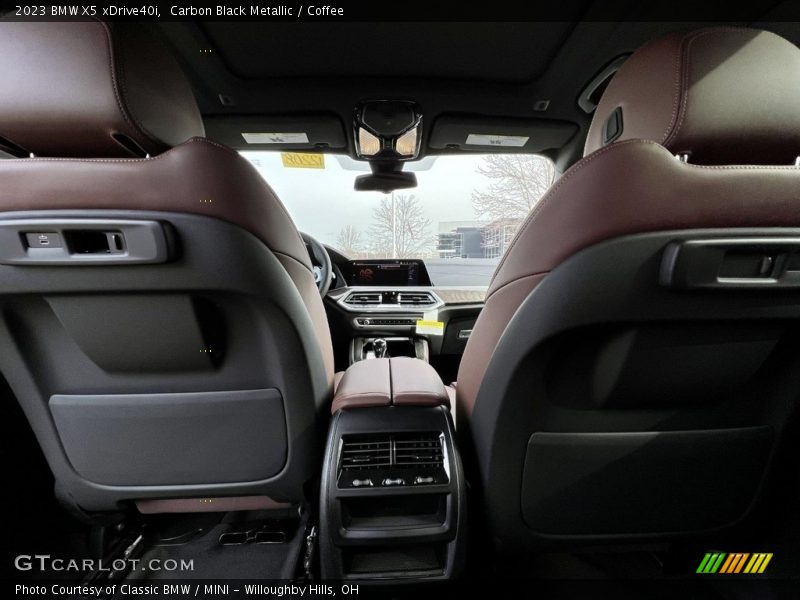 Carbon Black Metallic / Coffee 2023 BMW X5 xDrive40i