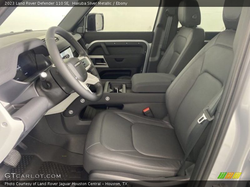 Hakuba Silver Metallic / Ebony 2023 Land Rover Defender 110 SE