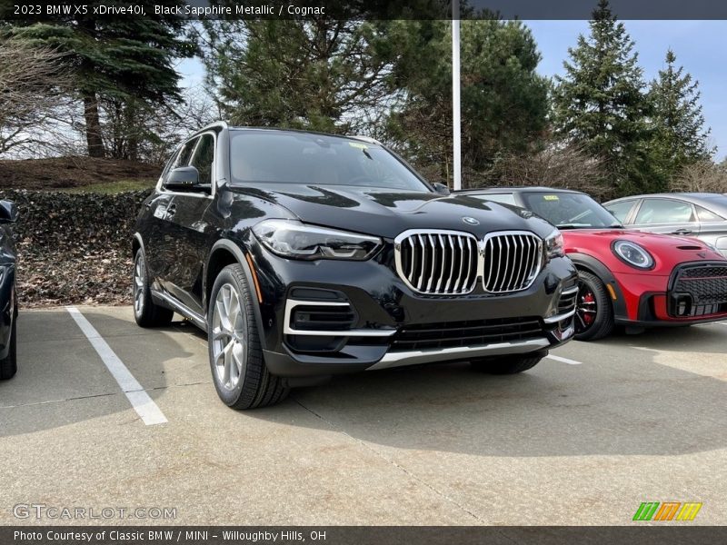 Black Sapphire Metallic / Cognac 2023 BMW X5 xDrive40i