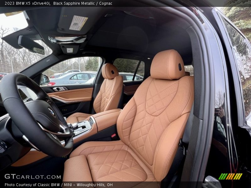 Black Sapphire Metallic / Cognac 2023 BMW X5 xDrive40i
