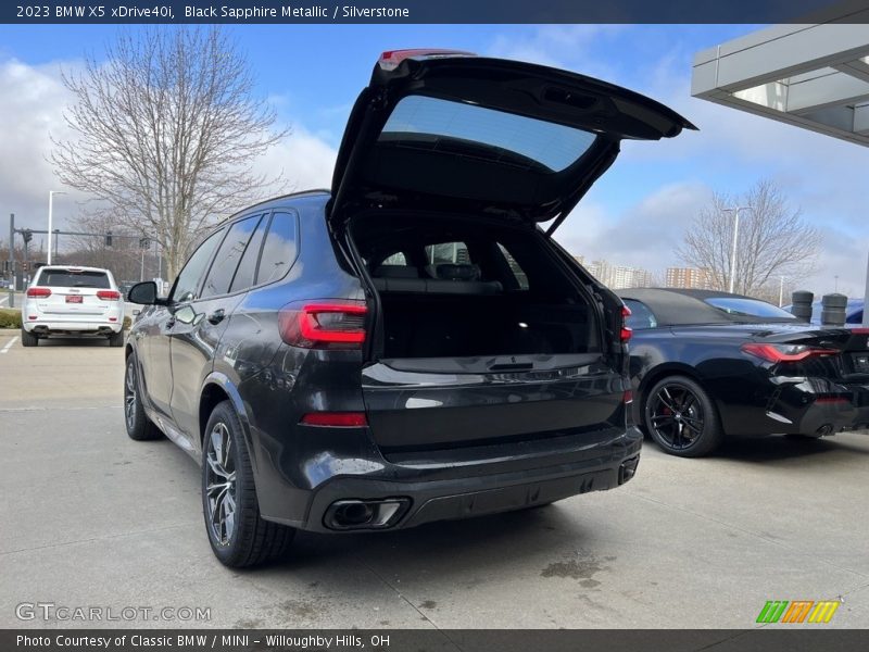 Black Sapphire Metallic / Silverstone 2023 BMW X5 xDrive40i