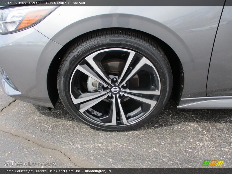 Gun Metallic / Charcoal 2020 Nissan Sentra SR