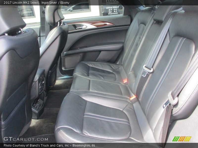 Ingot Silver / Ebony 2017 Lincoln MKZ Select