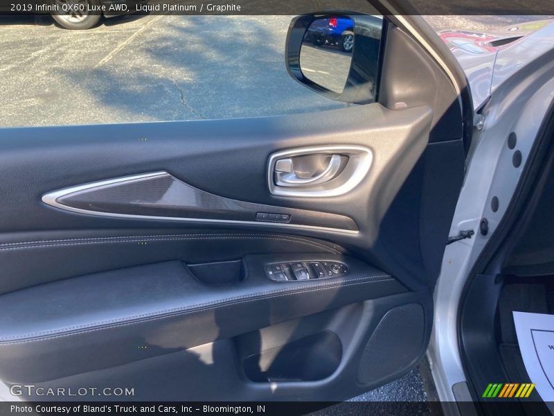Liquid Platinum / Graphite 2019 Infiniti QX60 Luxe AWD