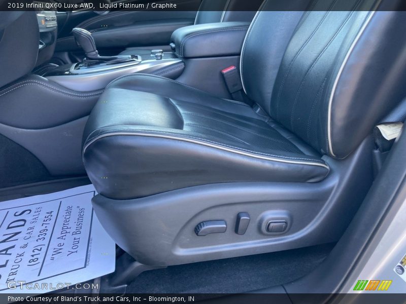 Liquid Platinum / Graphite 2019 Infiniti QX60 Luxe AWD