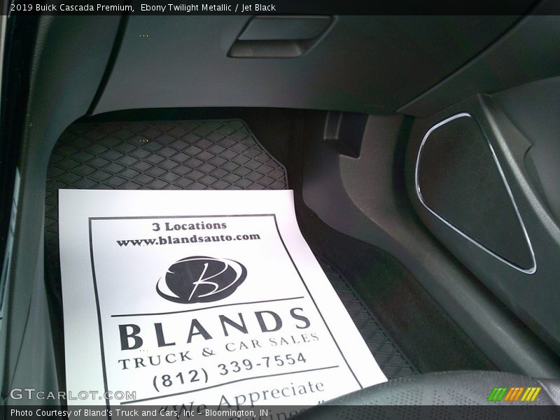 Ebony Twilight Metallic / Jet Black 2019 Buick Cascada Premium