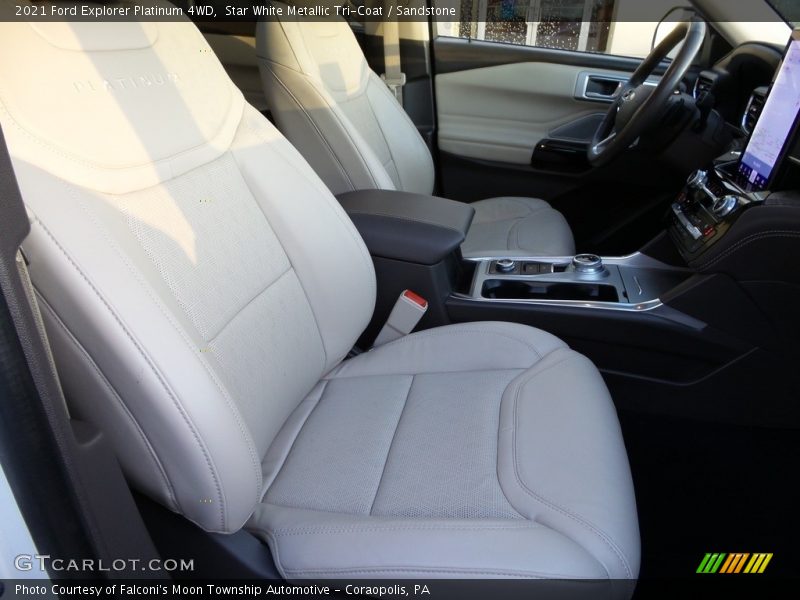 Star White Metallic Tri-Coat / Sandstone 2021 Ford Explorer Platinum 4WD