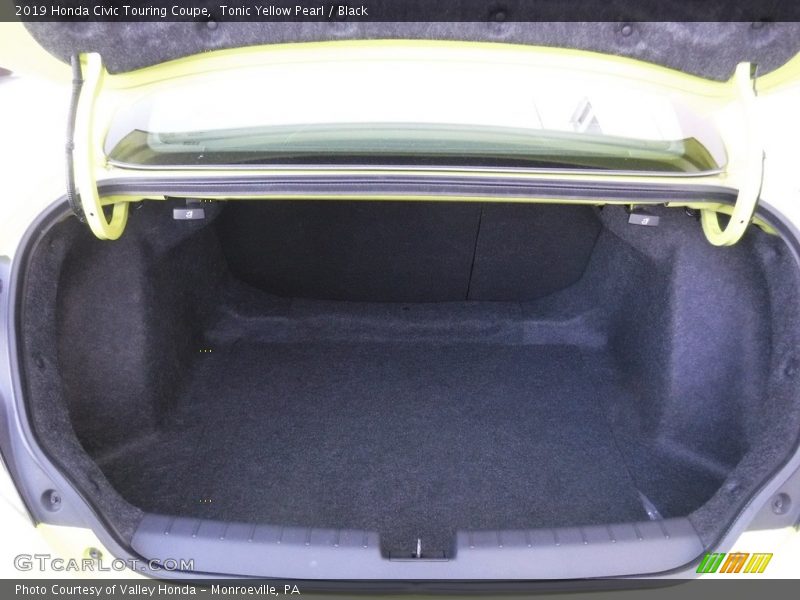 2019 Civic Touring Coupe Trunk