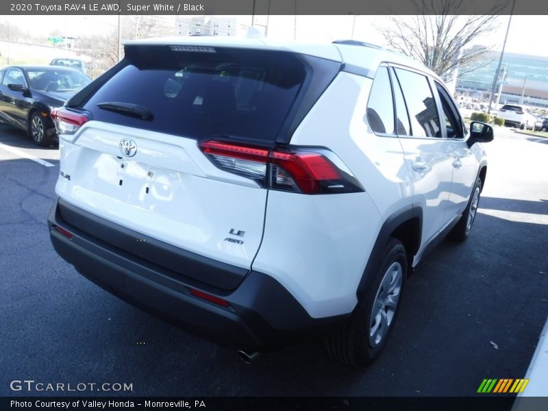 Super White / Black 2020 Toyota RAV4 LE AWD