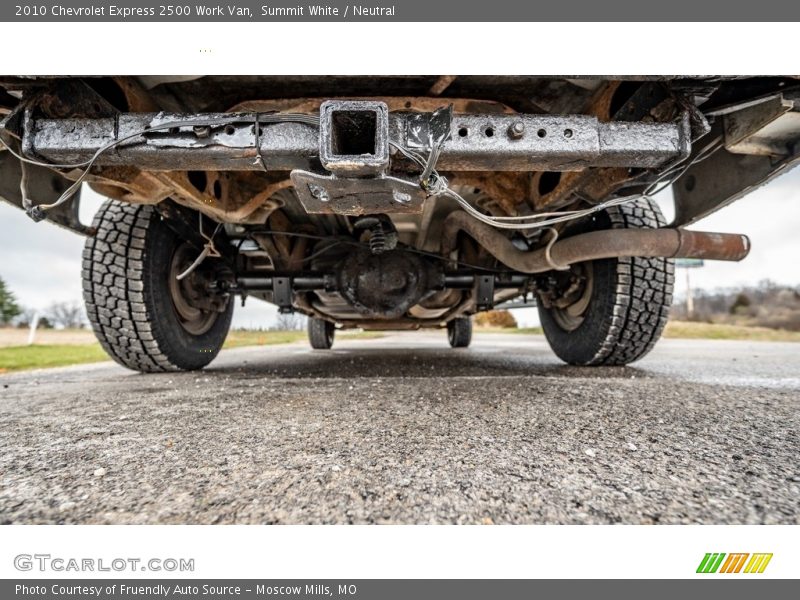Summit White / Neutral 2010 Chevrolet Express 2500 Work Van