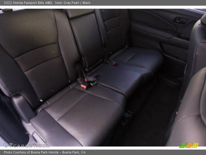 Sonic Gray Pearl / Black 2022 Honda Passport Elite AWD