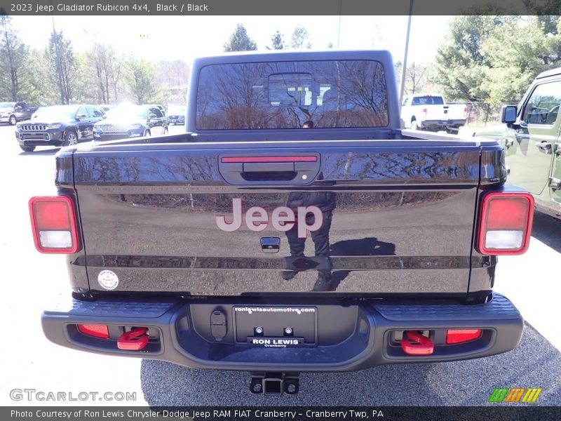 Black / Black 2023 Jeep Gladiator Rubicon 4x4