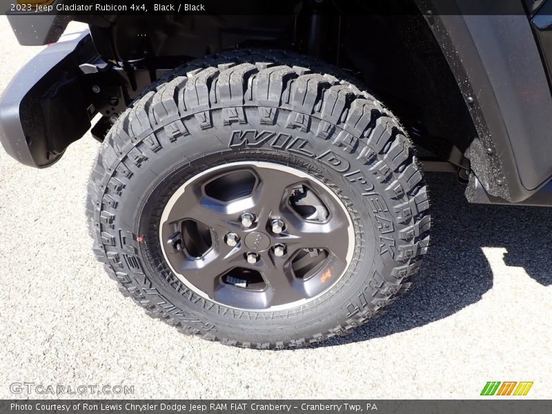 Black / Black 2023 Jeep Gladiator Rubicon 4x4