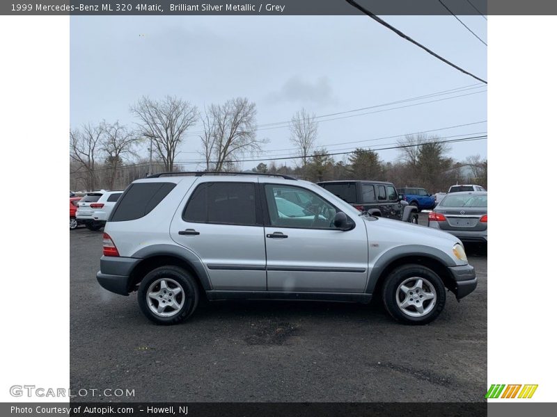 Brilliant Silver Metallic / Grey 1999 Mercedes-Benz ML 320 4Matic