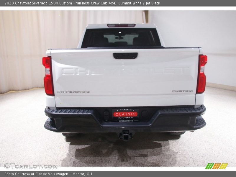 Summit White / Jet Black 2020 Chevrolet Silverado 1500 Custom Trail Boss Crew Cab 4x4