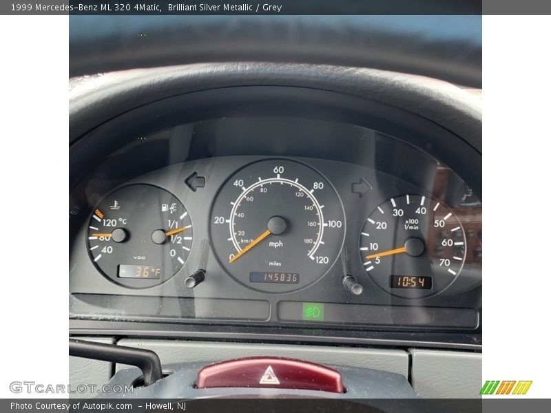 Brilliant Silver Metallic / Grey 1999 Mercedes-Benz ML 320 4Matic