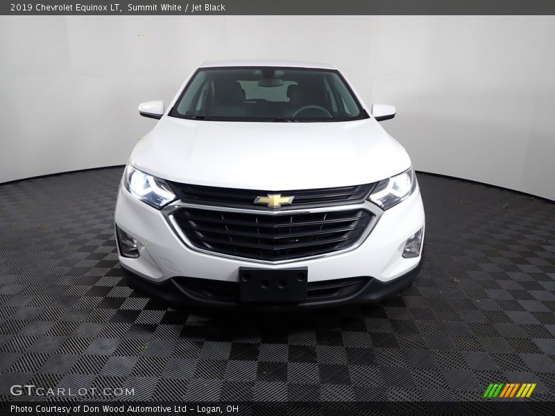 Summit White / Jet Black 2019 Chevrolet Equinox LT