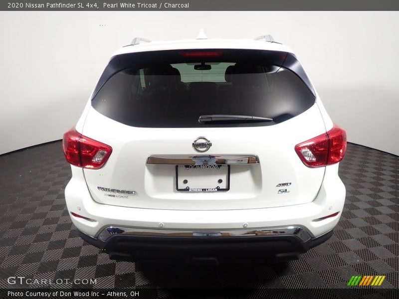 Pearl White Tricoat / Charcoal 2020 Nissan Pathfinder SL 4x4