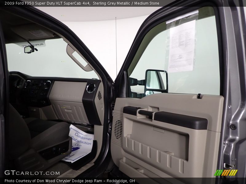 Sterling Grey Metallic / Medium Stone 2009 Ford F350 Super Duty XLT SuperCab 4x4