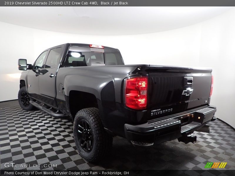 Black / Jet Black 2019 Chevrolet Silverado 2500HD LTZ Crew Cab 4WD