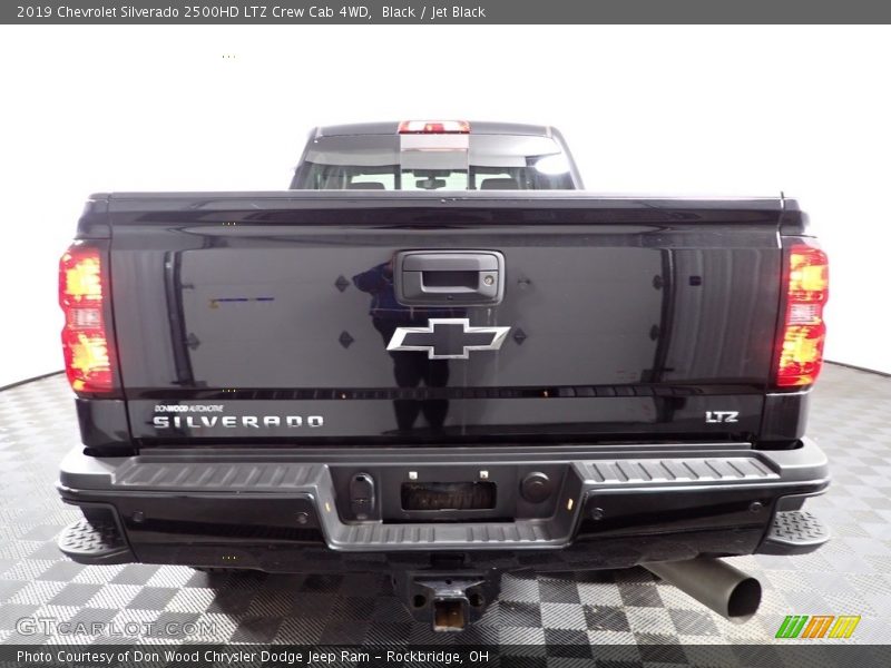 Black / Jet Black 2019 Chevrolet Silverado 2500HD LTZ Crew Cab 4WD