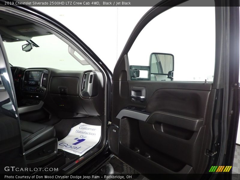 Black / Jet Black 2019 Chevrolet Silverado 2500HD LTZ Crew Cab 4WD