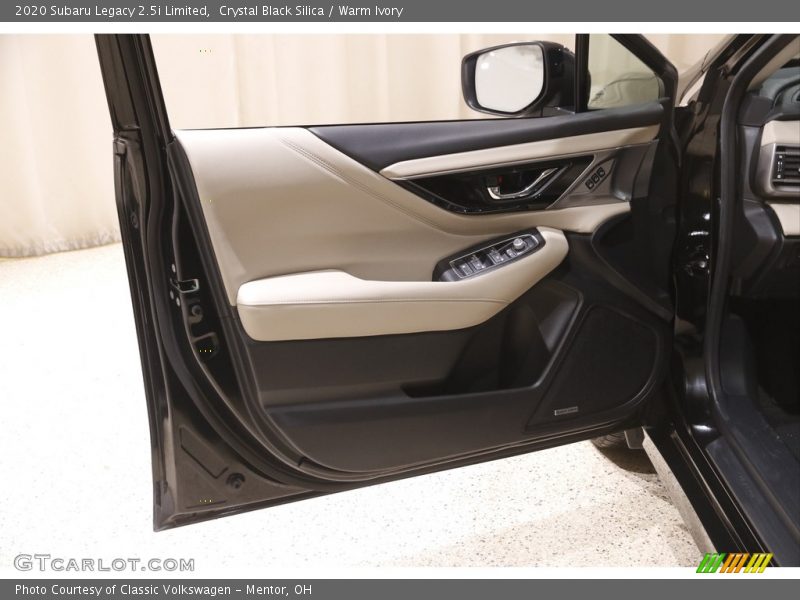 Crystal Black Silica / Warm Ivory 2020 Subaru Legacy 2.5i Limited