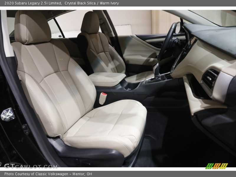 Crystal Black Silica / Warm Ivory 2020 Subaru Legacy 2.5i Limited