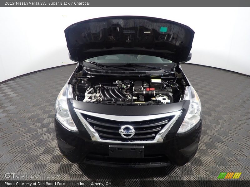 Super Black / Charcoal 2019 Nissan Versa SV
