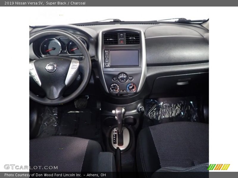 Super Black / Charcoal 2019 Nissan Versa SV