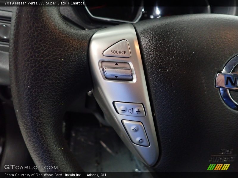 Super Black / Charcoal 2019 Nissan Versa SV
