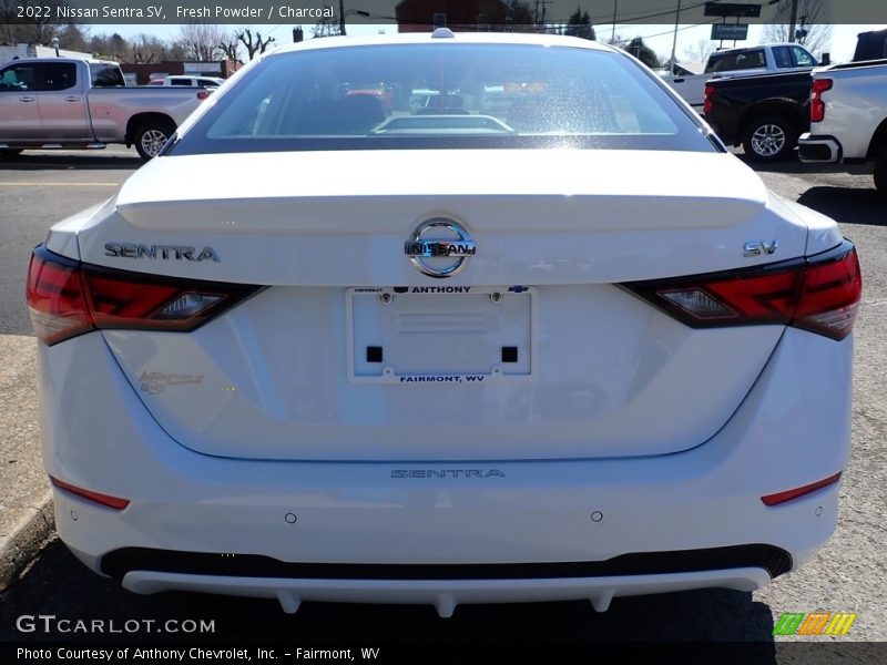 Fresh Powder / Charcoal 2022 Nissan Sentra SV