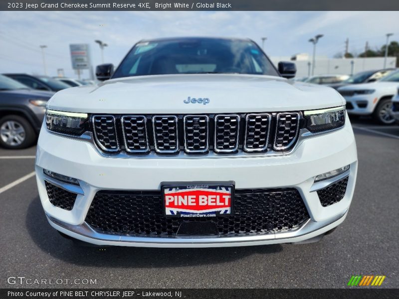 Bright White / Global Black 2023 Jeep Grand Cherokee Summit Reserve 4XE