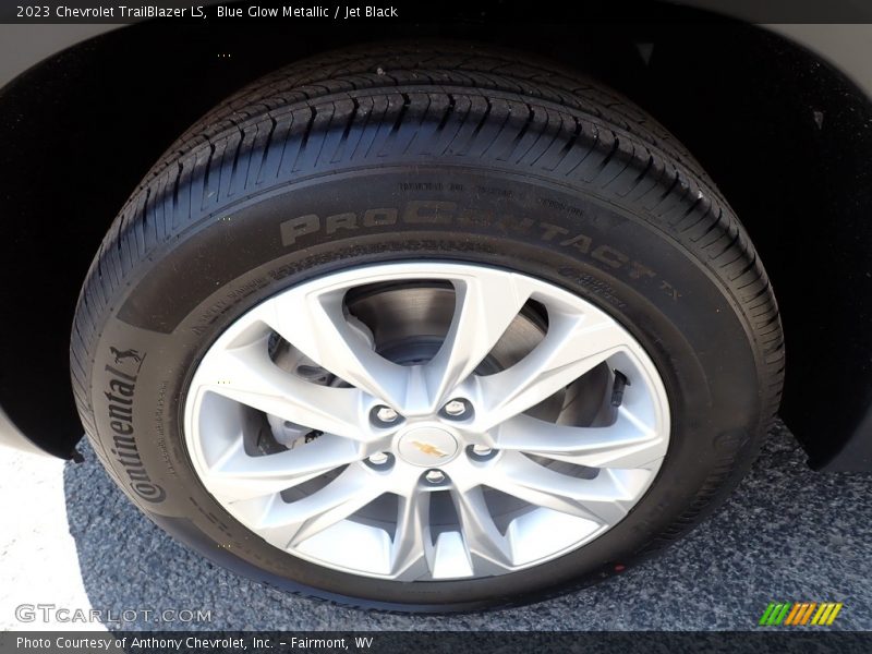 Blue Glow Metallic / Jet Black 2023 Chevrolet TrailBlazer LS
