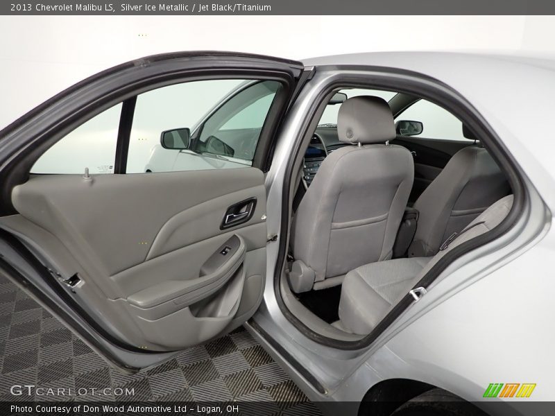 Silver Ice Metallic / Jet Black/Titanium 2013 Chevrolet Malibu LS