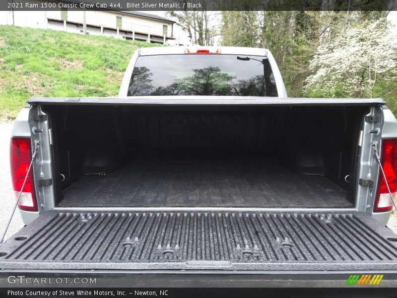 Billet Silver Metallic / Black 2021 Ram 1500 Classic Crew Cab 4x4