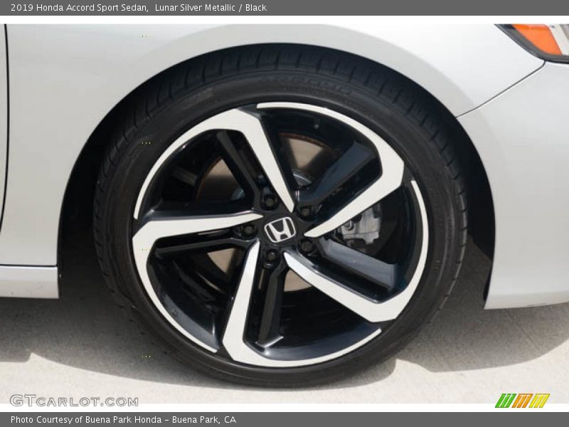 Lunar Silver Metallic / Black 2019 Honda Accord Sport Sedan