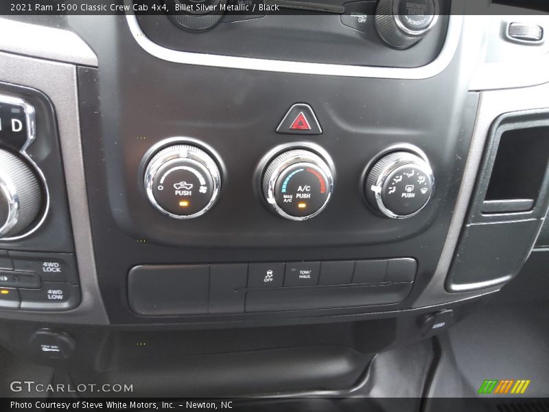 Billet Silver Metallic / Black 2021 Ram 1500 Classic Crew Cab 4x4