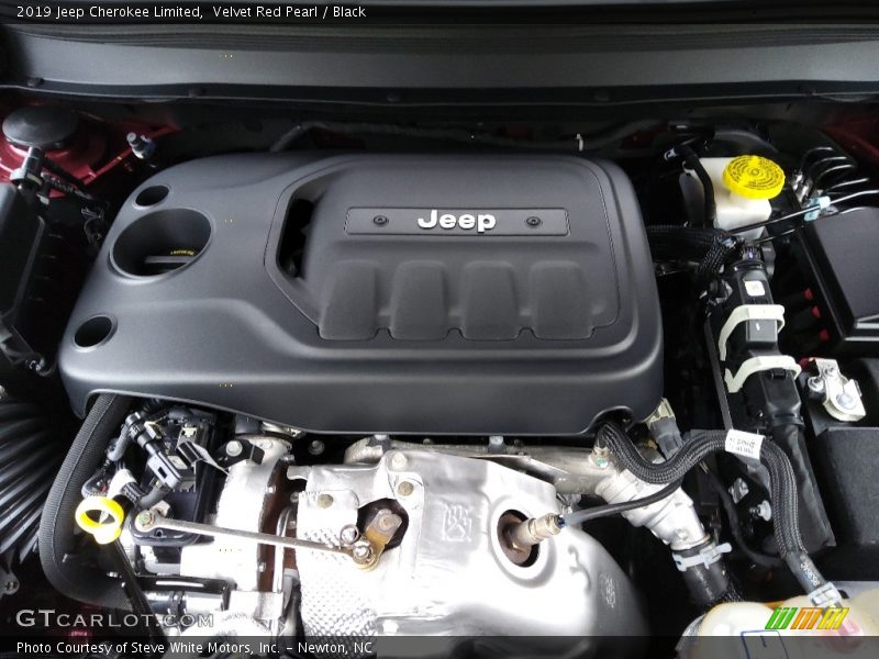  2019 Cherokee Limited Engine - 2.0 Liter Turbocharged DOHC 16-Valve VVT 4 Cylinder