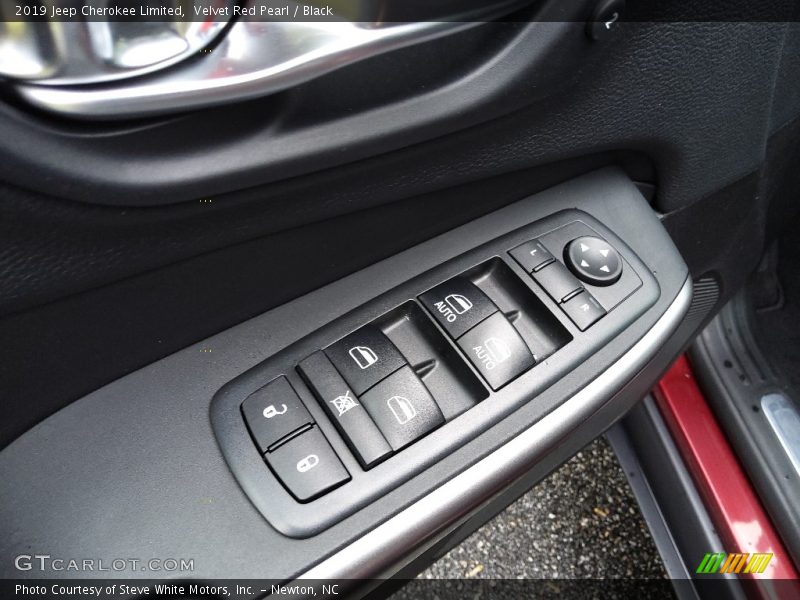 Velvet Red Pearl / Black 2019 Jeep Cherokee Limited
