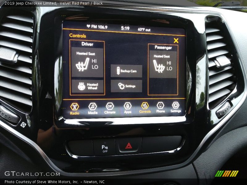 Controls of 2019 Cherokee Limited