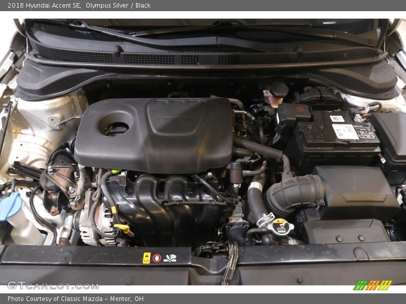 Olympus Silver / Black 2018 Hyundai Accent SE