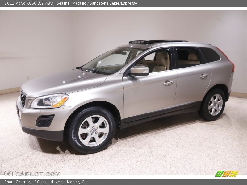 Seashell Metallic / Sandstone Beige/Espresso 2012 Volvo XC60 3.2 AWD