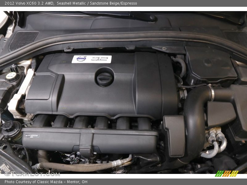 Seashell Metallic / Sandstone Beige/Espresso 2012 Volvo XC60 3.2 AWD