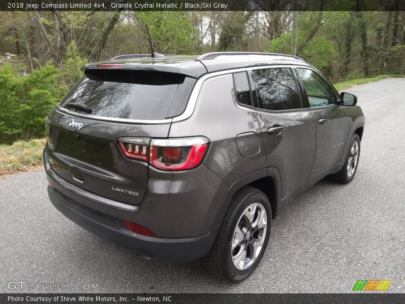 Granite Crystal Metallic / Black/Ski Gray 2018 Jeep Compass Limited 4x4