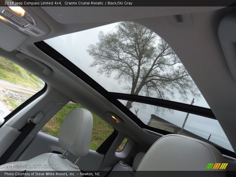 Granite Crystal Metallic / Black/Ski Gray 2018 Jeep Compass Limited 4x4