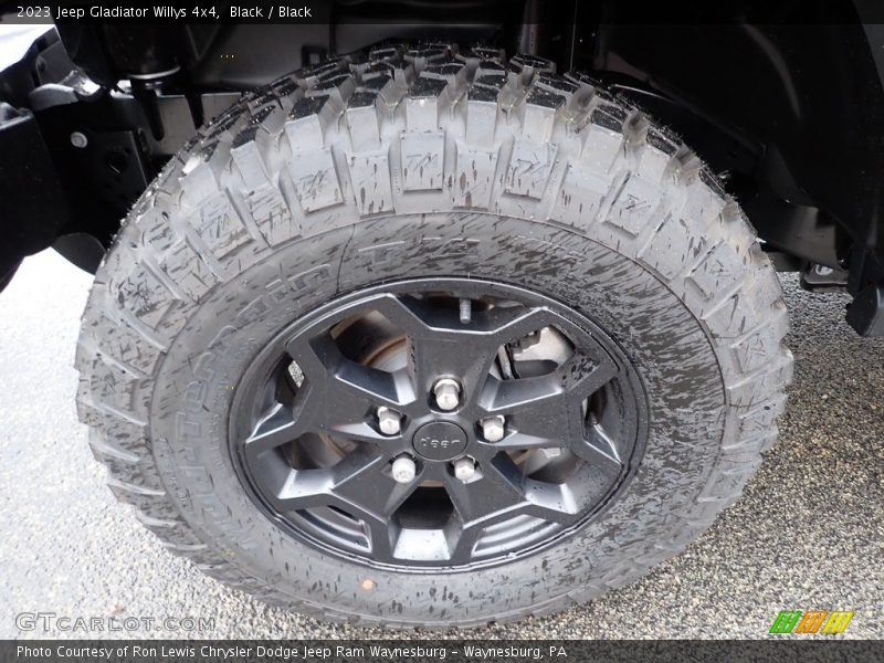 Black / Black 2023 Jeep Gladiator Willys 4x4