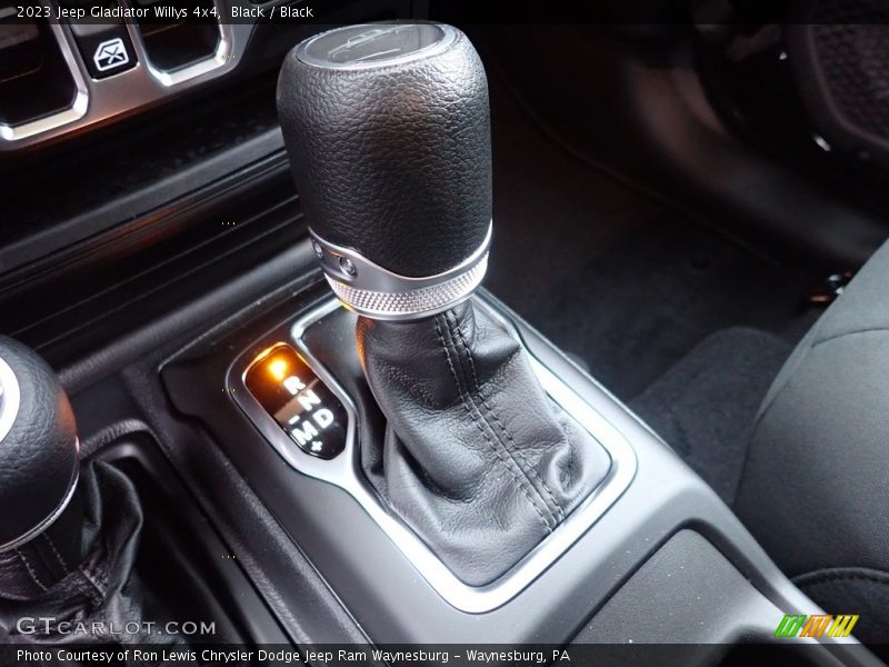 Black / Black 2023 Jeep Gladiator Willys 4x4