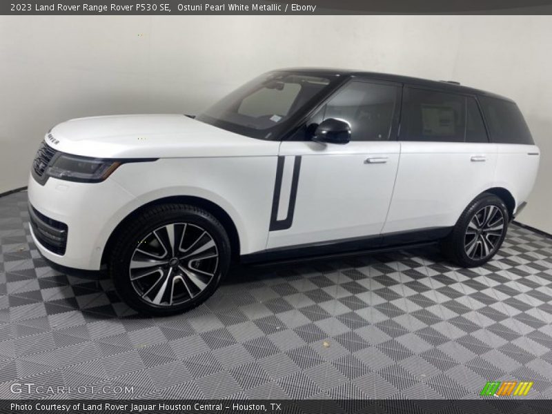  2023 Range Rover P530 SE Ostuni Pearl White Metallic