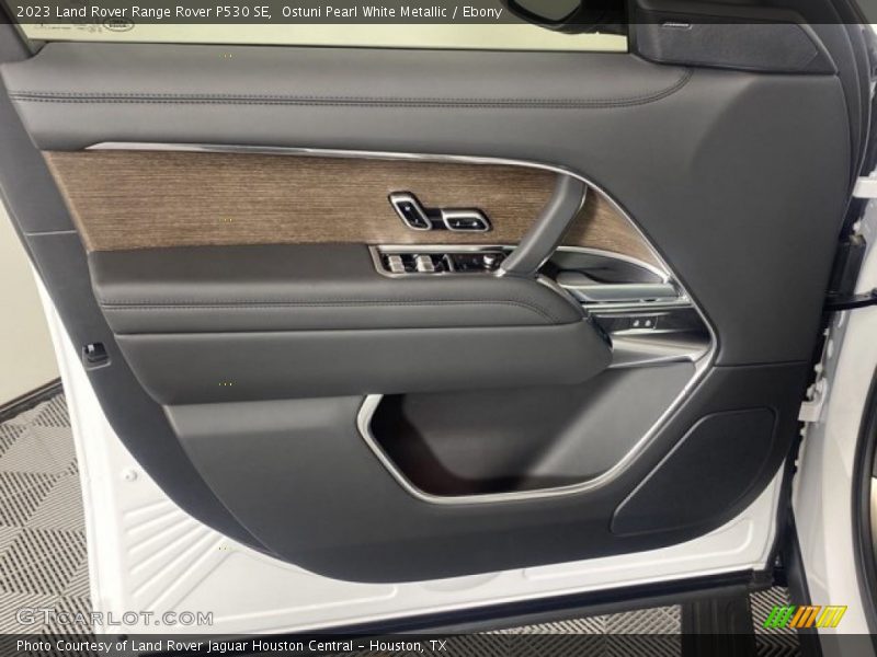 Door Panel of 2023 Range Rover P530 SE